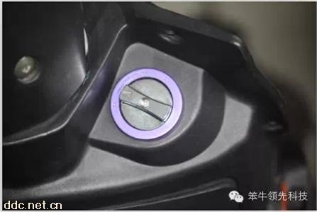  笨牛电动车遥控龙头车锁